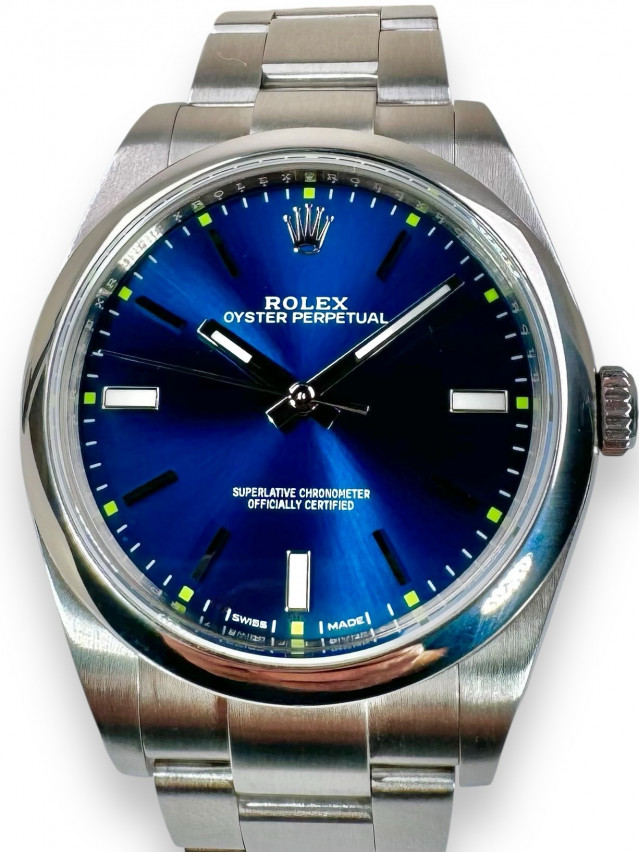 Rolex Oyster Perpetual  114300 39mm