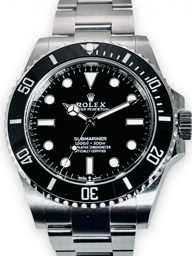 Rolex  Submariner 124060 New Size 41mm