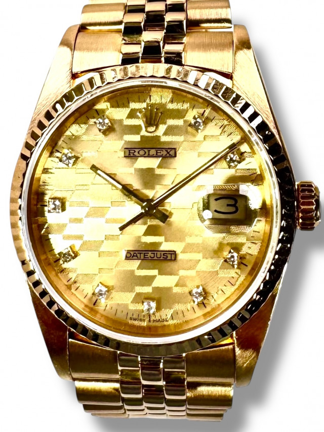 Rolex 16018 Yellow Gold on Jubilee, Fluted Bezel Gilt, Chevrolet Pattern Champagne Diamond Dial