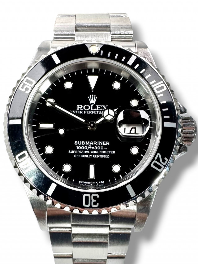 Rolex Submariner 16610  Stainless Steel 40MM