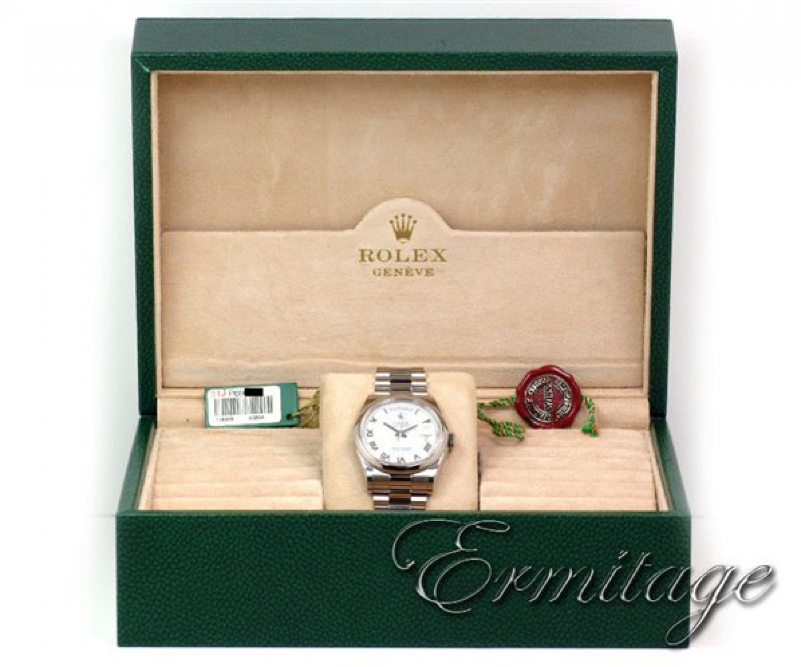 Pre-Owned Rolex Day-Date 118209