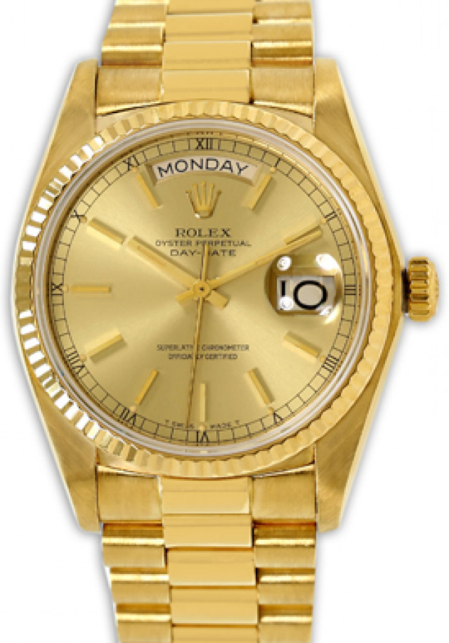 Pre-Owned Rolex Day-Date 18038 Gold Champagne