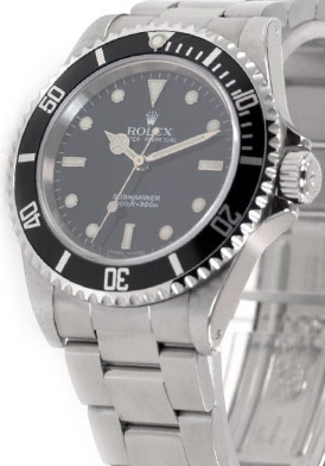 Pre-Owned Rolex Submariner 14060M Steel Year 2006