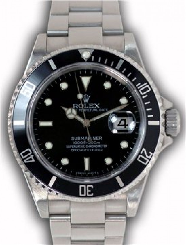 Pre-Owned Rolex Submariner 16610 T Year 2006