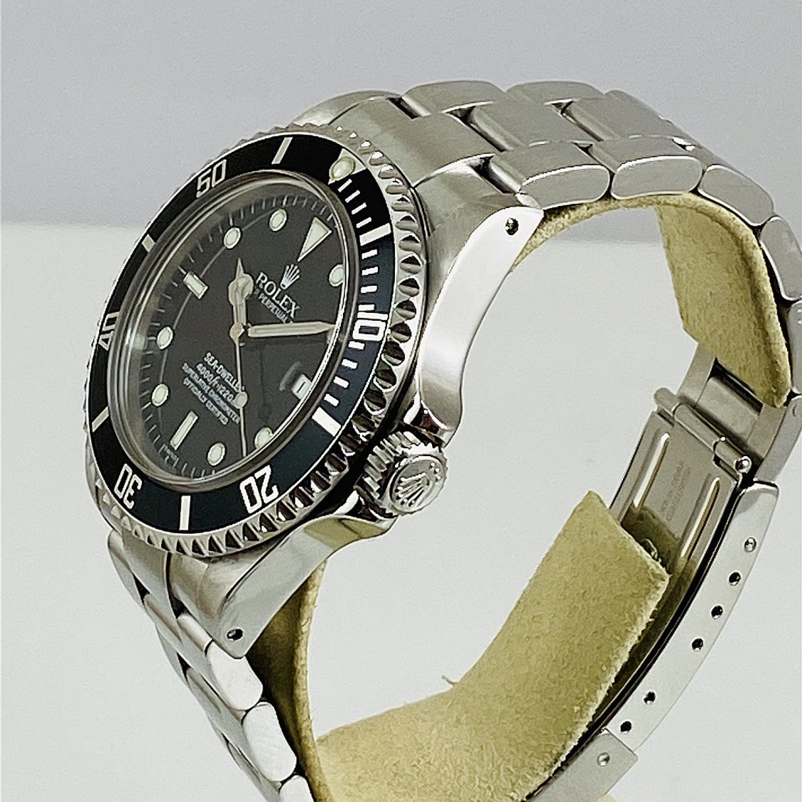1999 Rolex Sea-Dweller Ref. 16600 Single 