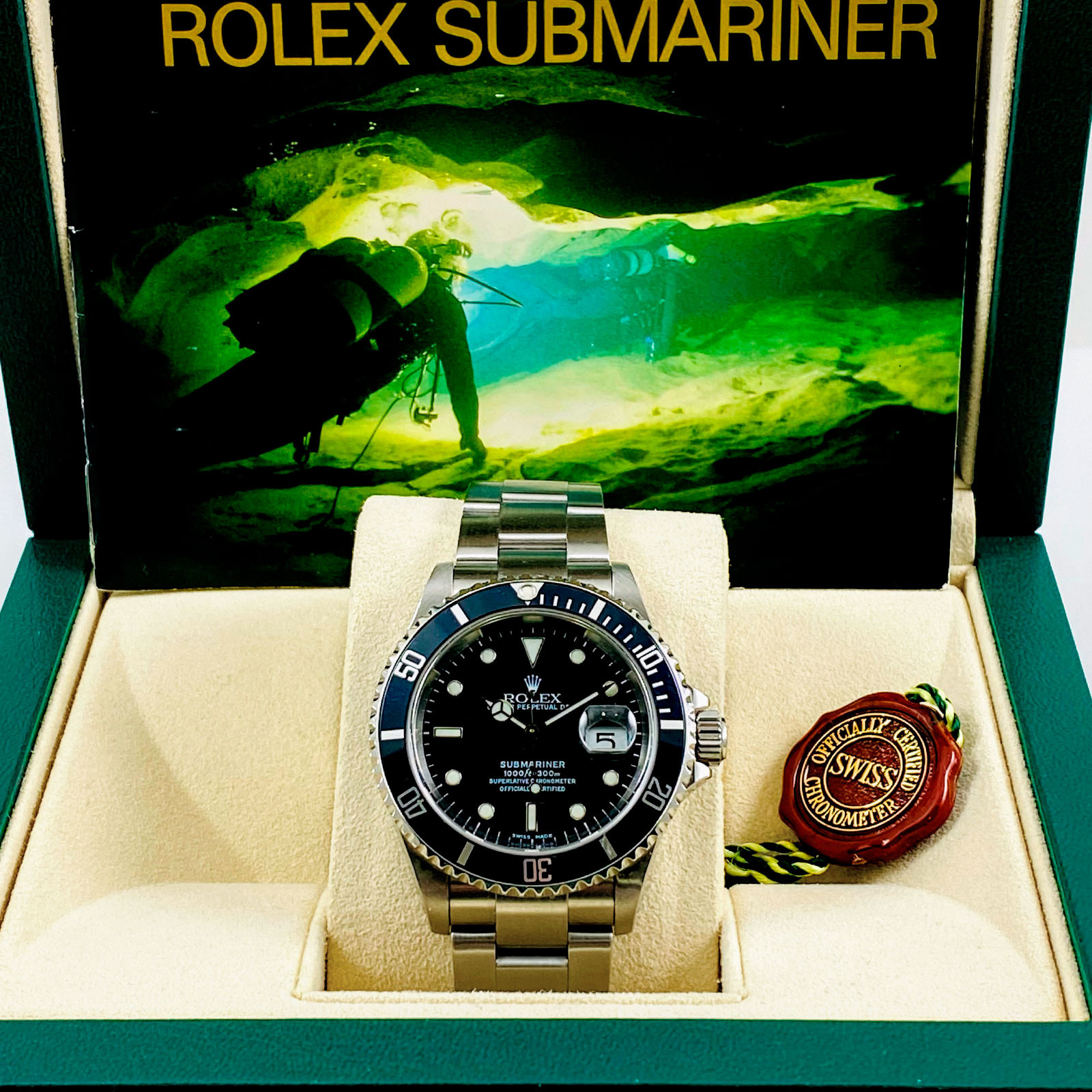 Rolex Submariner 16610  Mint Condition 2003