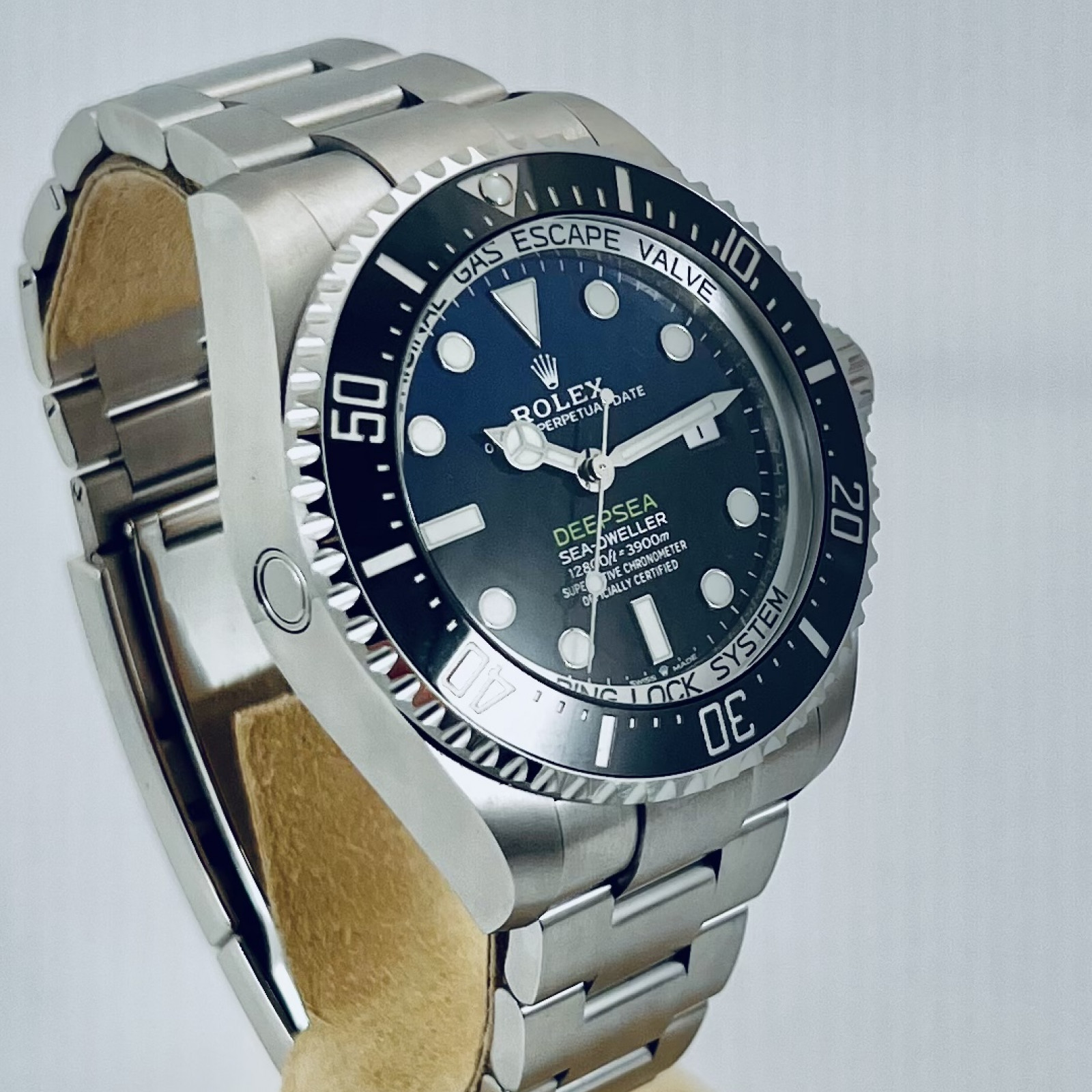 Rolex Deep Sea 126660 