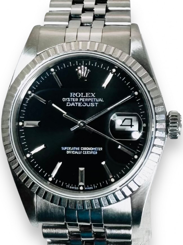 Rolex 16030 Steel on Jubilee, Finely Engine Turned Bezel Black with Silver Index