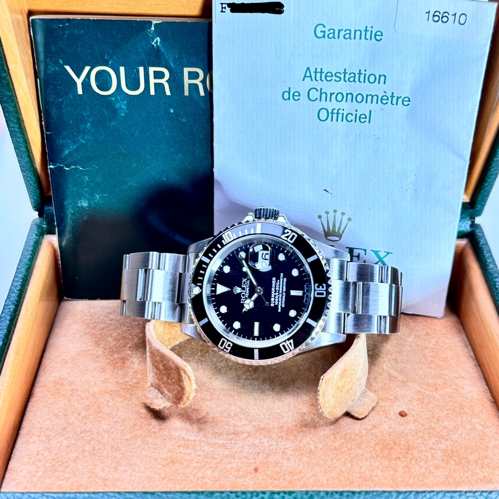 Steel on Oyster Rolex Submariner 16610 40 mm Ermitage Jewelers